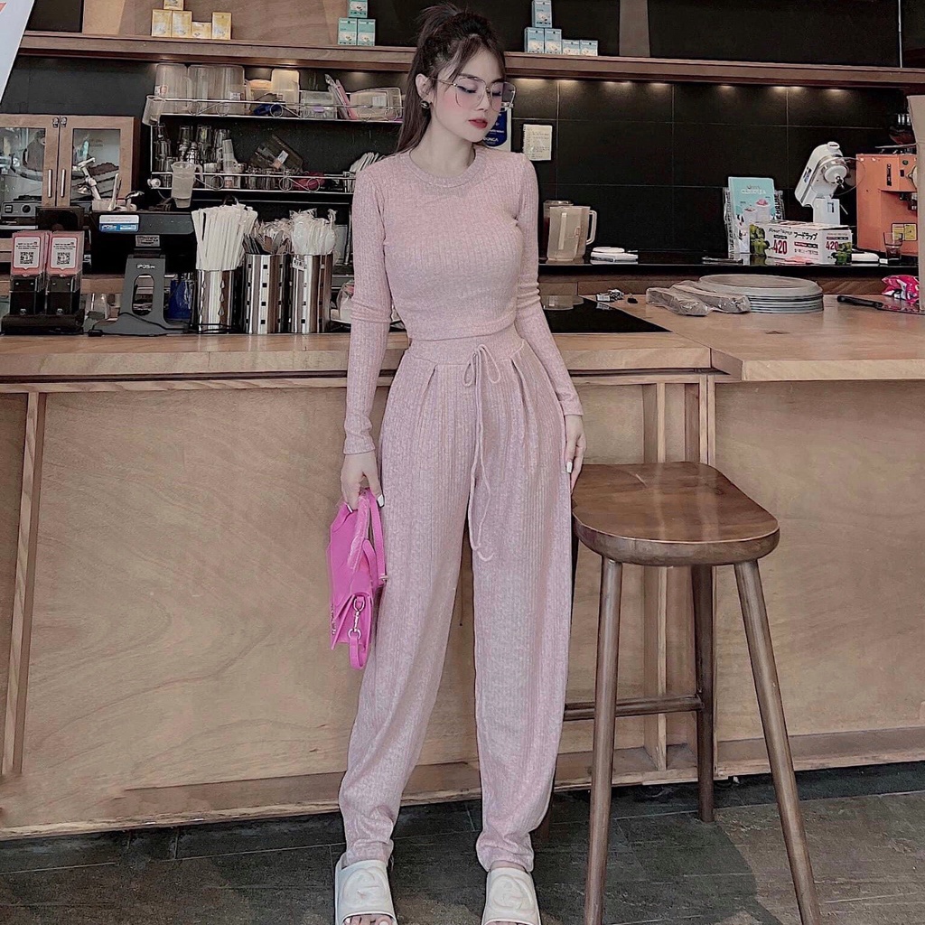 Set áo crop quần bom chất tăm siêu xinh caovanshop 2023