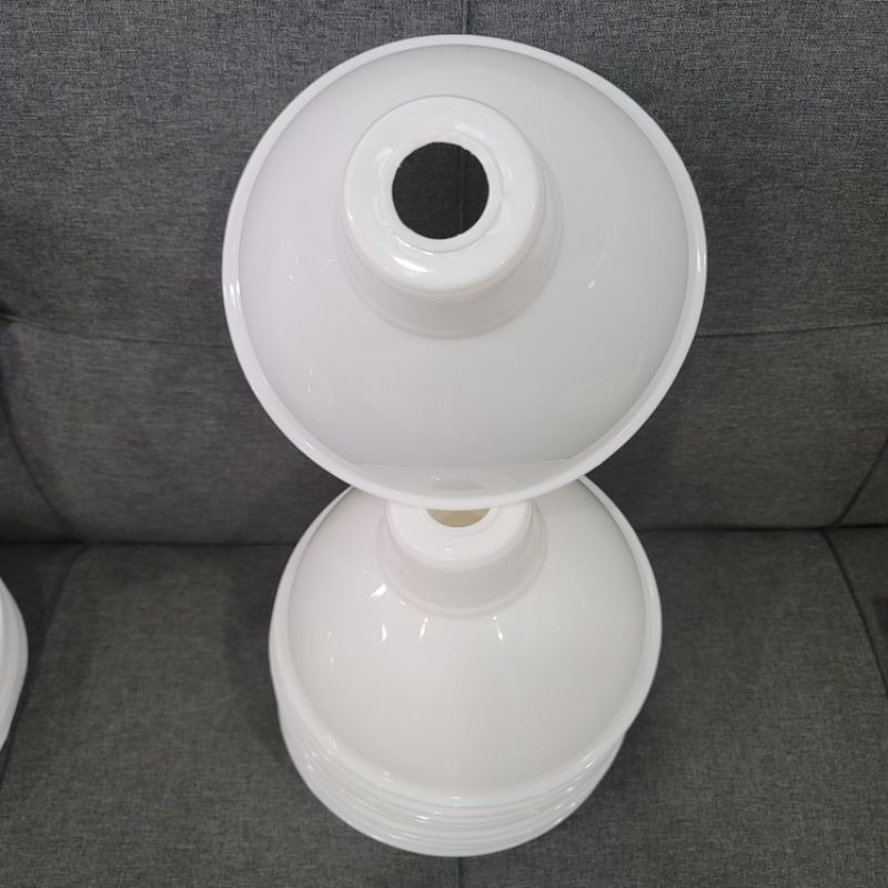 Chóa đèn nhựa - chao đèn nhựa - nhôm hình tô - dĩa - Đuôi kính nước E27 | BigBuy360 - bigbuy360.vn