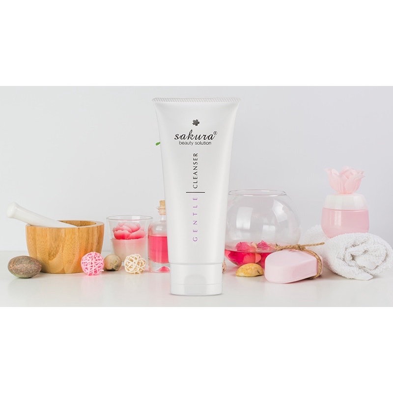 Sữa Rữa Mặt Nhạy Cảm Sakura Gentle Cleanser 100ml