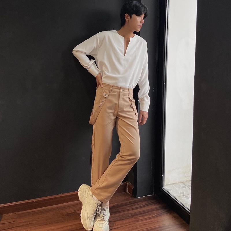 Quần Âu be OAO STUDIO form xuông kèm dây