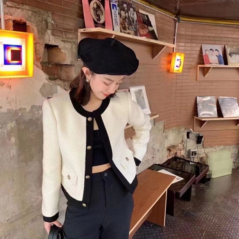 ( sẵn trắng S) Áo Khoác Dạ tweed Tay Dài Cổ Tròn Viền Trắng Đen