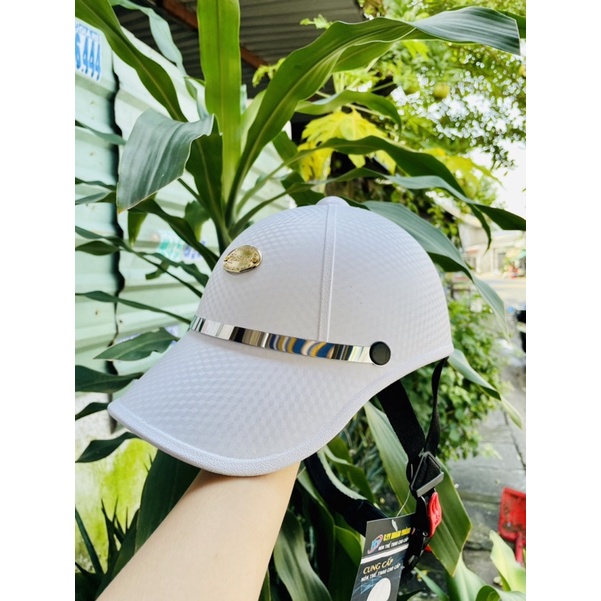 Nón kết cacbon ô đẹp chất lượng hình thật