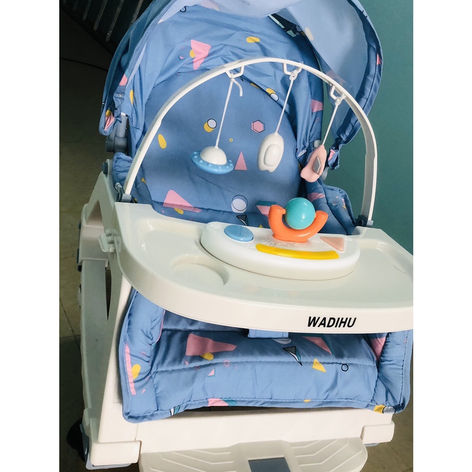 Ghế ăn dặm gấp gọn Baby Care