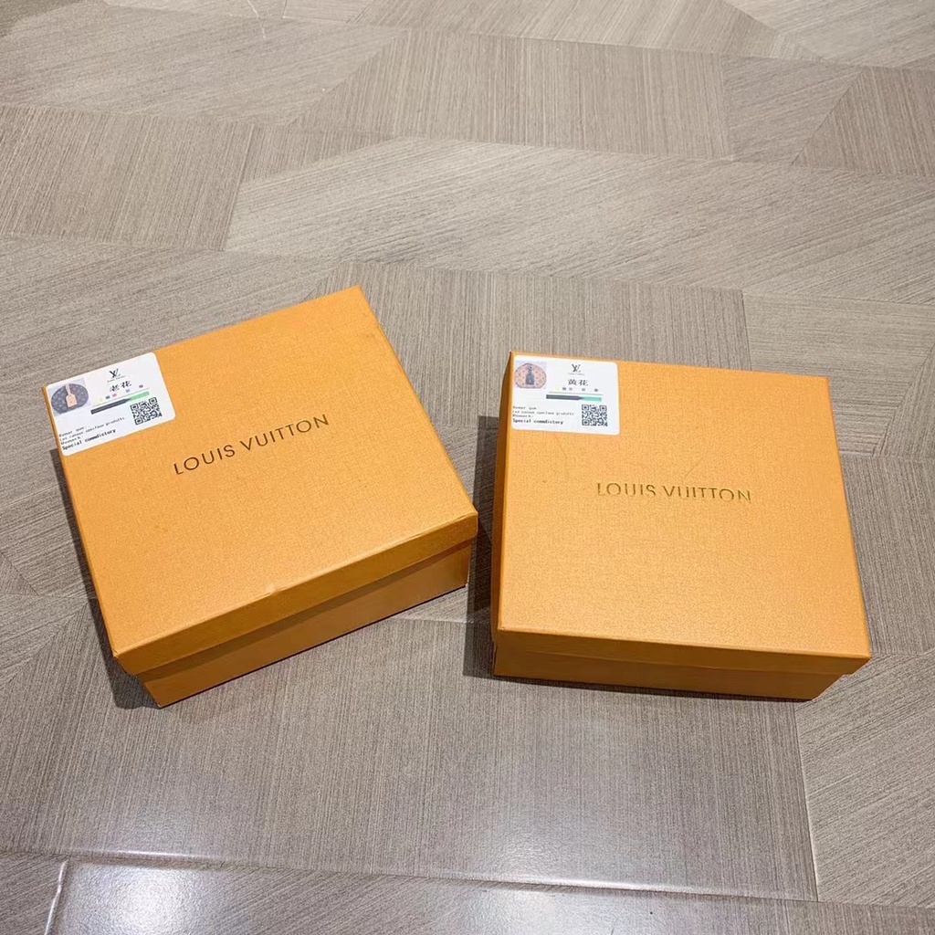 Túi Đeo Chéo LV Hình Tròn Nhỏ Xinh Thời Trang Xuân Hè 2023 Cho Bạn Gái