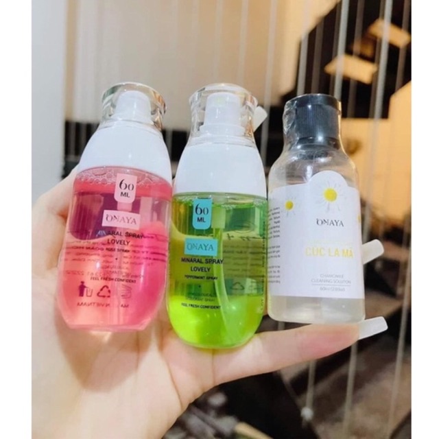 Xịt Khoáng + Dung Dịch Vệ Sinh Cúc La Mã Kháng Khuẩn Vùng Kín Onaya