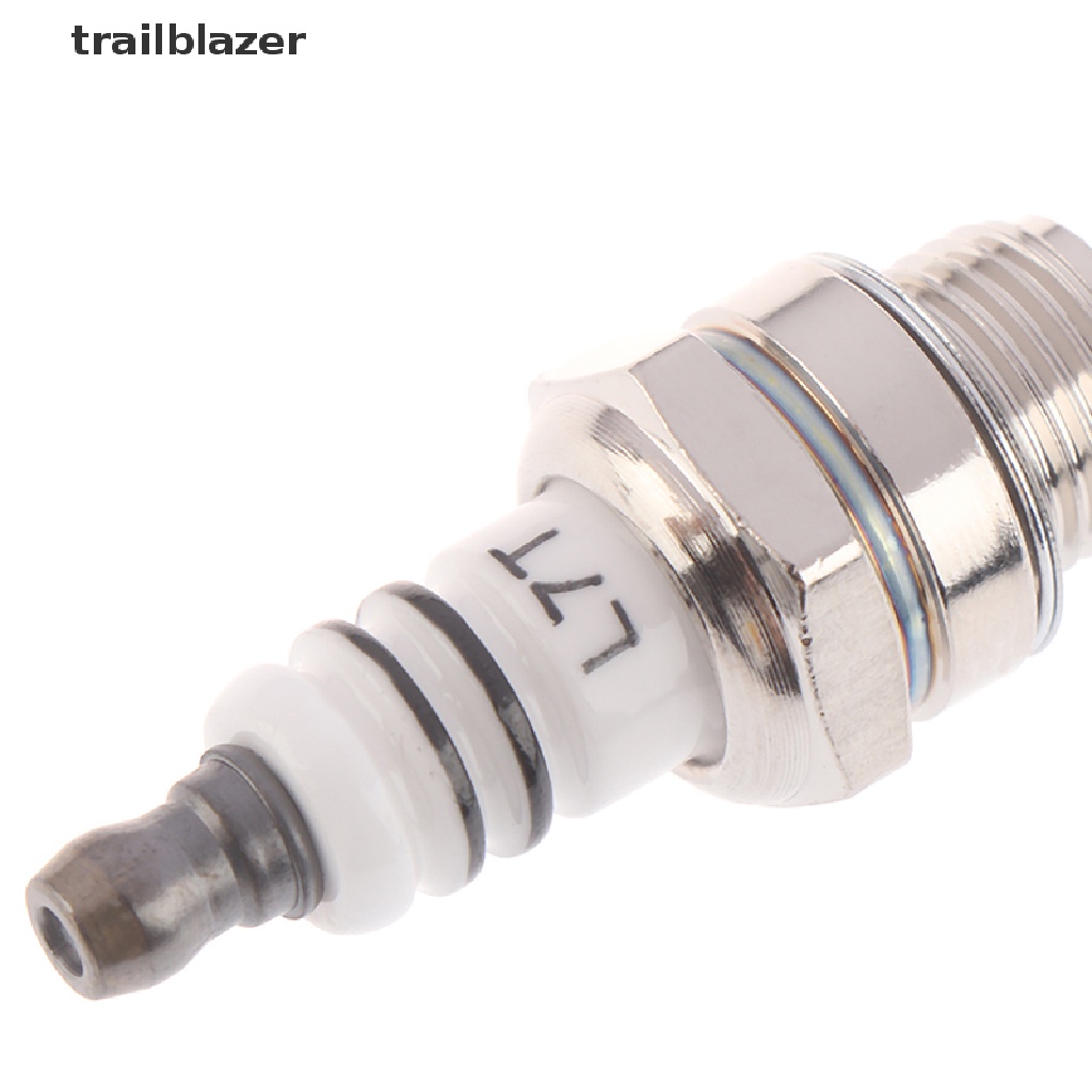 Bugi Đánh Lửa trailblazer BM6A Cho Máy Cắt Cỏ 2 Thì