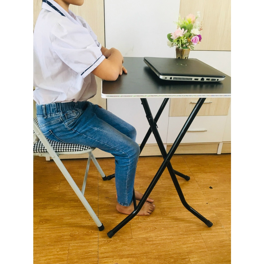 Bàn 50x70 chân cao 72cm gấp gọn siêu đẹp