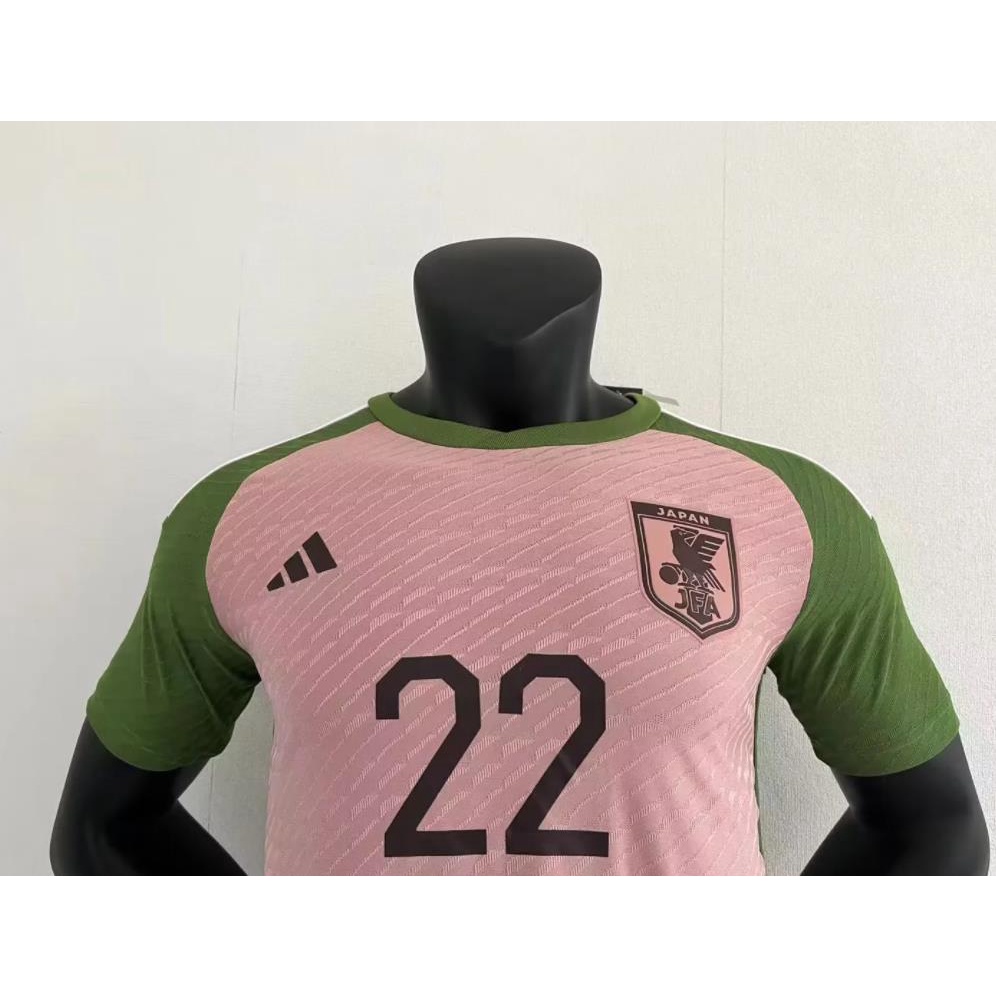 Áo Bóng Đá Đội Tuyển Nhật Bản 22 / 23 Phiên Bản Đặc Biệt Màu Hồng 2022 Cho Nam