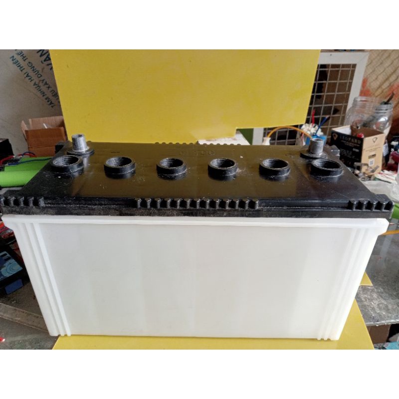 Vỏ nhựa bình axit 100Ah