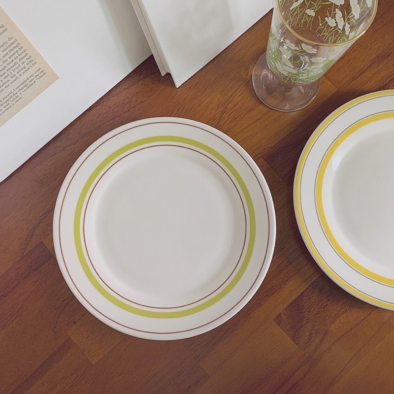 Đĩa sứ phẳng viền màu sắc phong cách Hàn Quốc