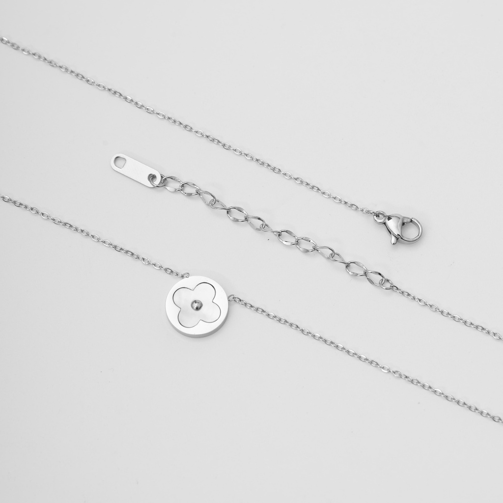 Dây chuyền nữ CDE Lucky Leaves Necklace Silver CDE6024SV