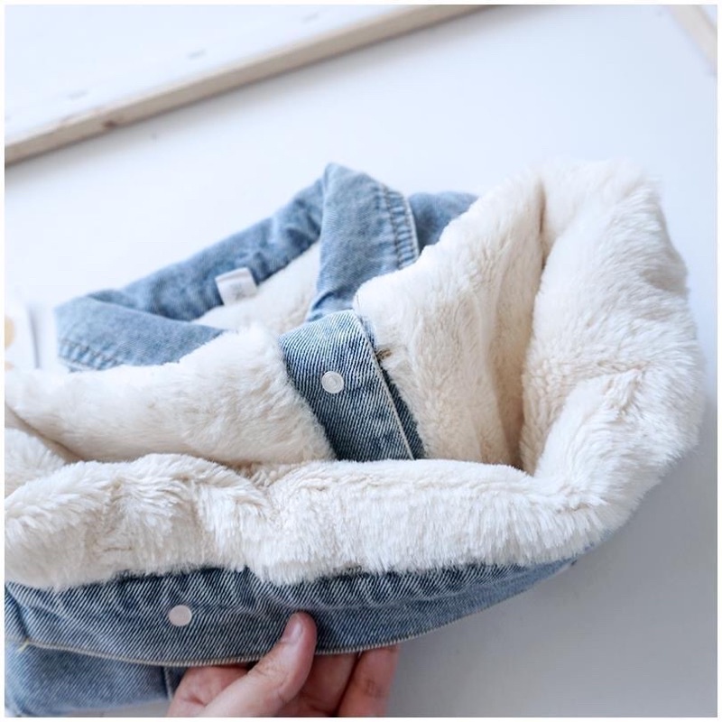 Áo gi-lê jean lót lông in hình gấu cho bé trai bé gái