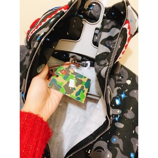 Áo khoác jacket Bape phát sáng galaxy