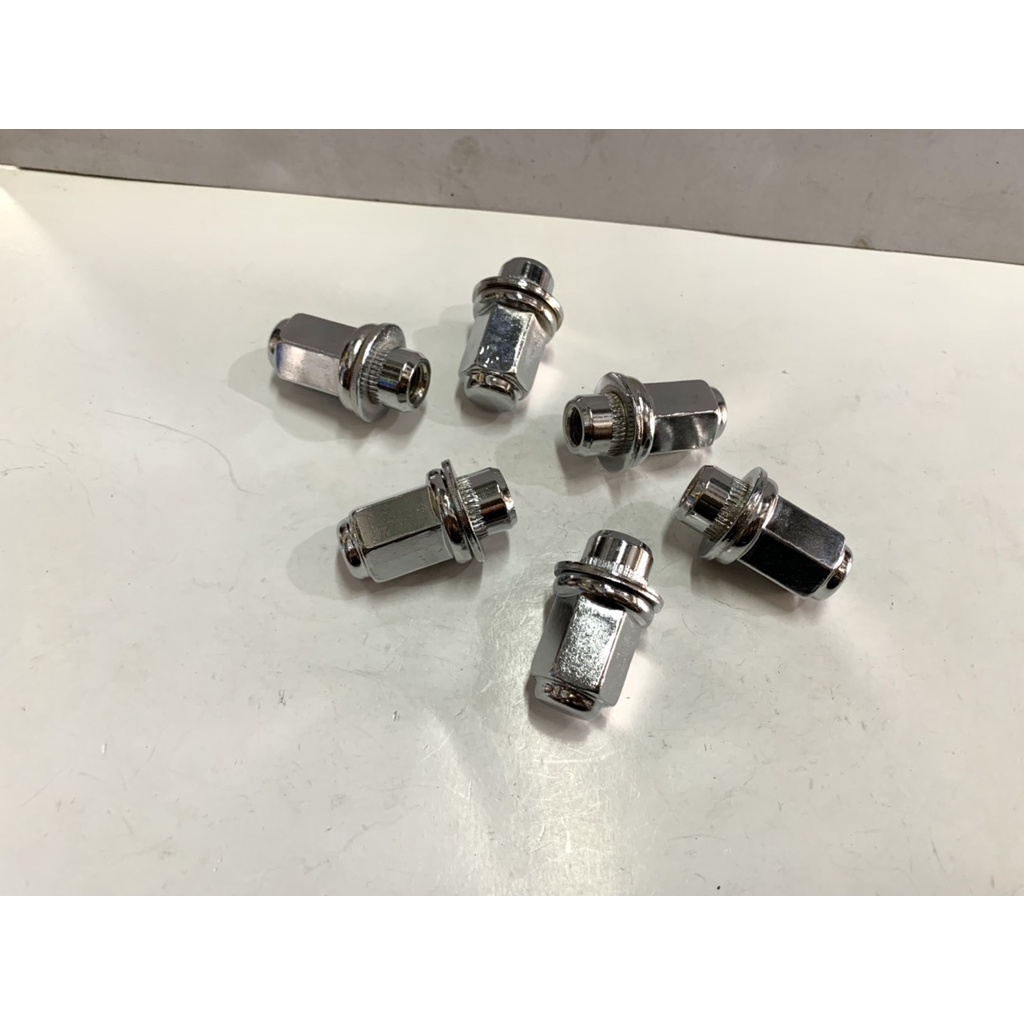 Bộ Cốt Tán Tắc Kê, Bulong Bánh Xe Toyota INNOVA