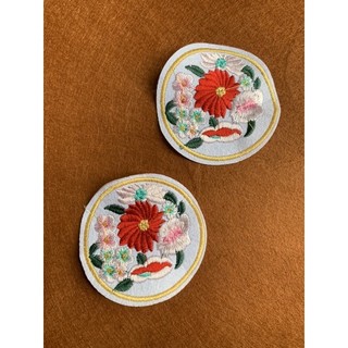 sticker thêu là ủi tròn hoa (5cm)