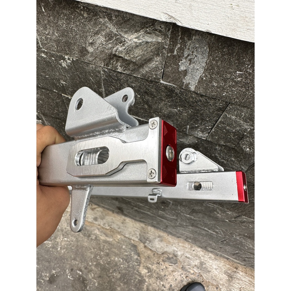 PÁT TĂNG SÊN Future, Pát tăng sên Future led 125i nhôm CNC  ĐỒ CHƠI XE MÁY