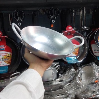 chảo nhôm 100 cái 22 cm