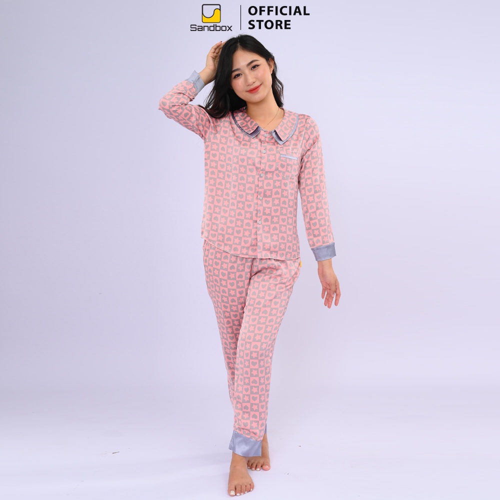 Bộ Đồ Ngủ Nữ Pijama Dài Tay Lụa Cao Cấp SANDBOX Thiết Kế Cổ Sen Họa Tiết Đẹp Chất Liệu Mát Mềm Mịn Thấm Hút Dáng Đẹp