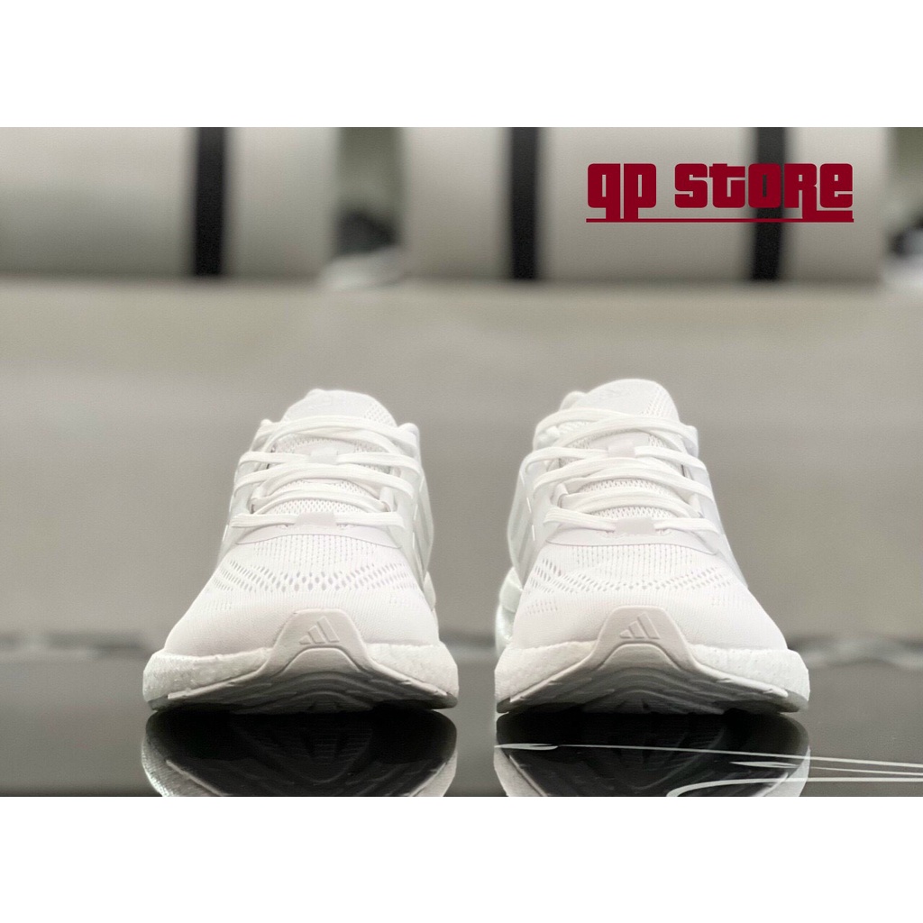 Giày Thể Thao Adidas PureBoost 22