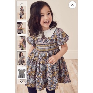 Đầm Smock Laura hoa nhí cho bé gái chỉ còn 1 size 2-3Y