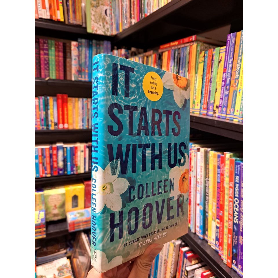 Sách - It Starts with Us