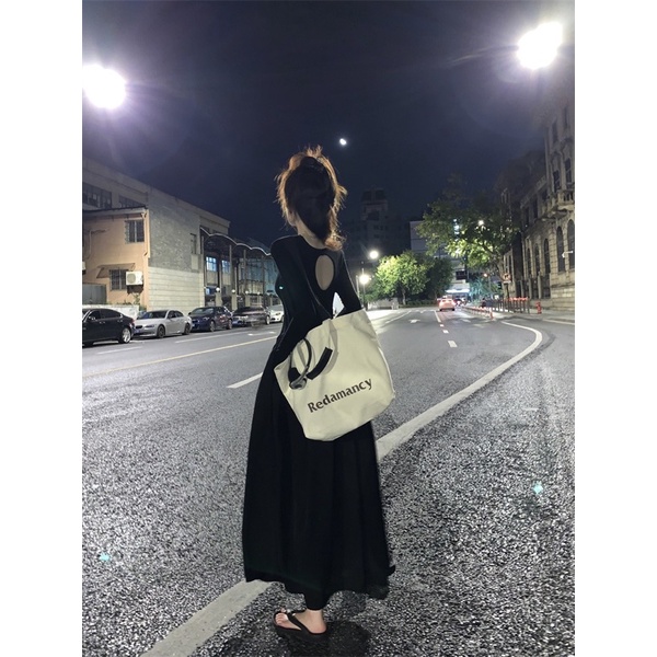 THE2001STORE | Váy maxi nữ cổ tròn dáng dài phong cách Hàn Quốc