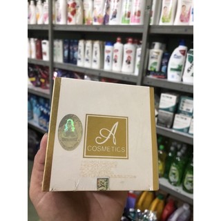 Kem body làm trắng da Mềm 250g
