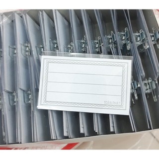 Hộp 50 cái bảng tên có kẹp và kim cài Toàn Phát