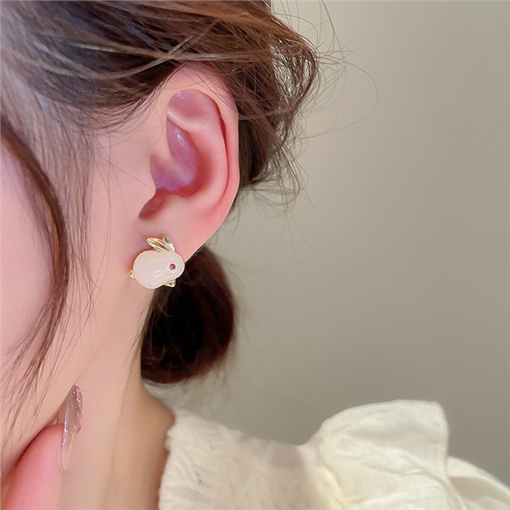 Bông Tai Hình Thỏ Đính Ngọc Trai Pha Lê Và Đá Ngọc Trai Nhân Tạo Phong Cách Năm Mới 2023