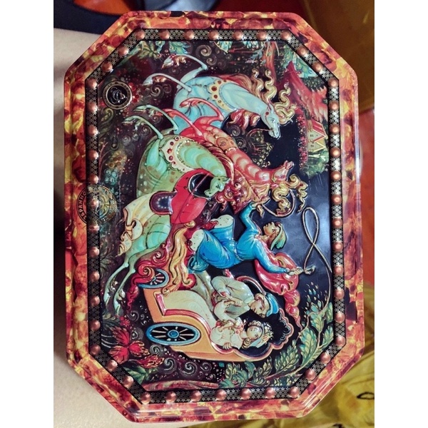 Trà Hộp Sắt Của Nga