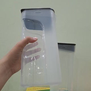 Bình nước Handle Bottle Lock&Lock (1.4L- màu xám)