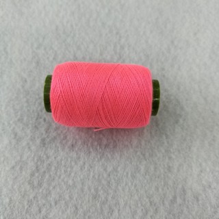 Cuộn chỉ may vá, khâu được chọn màu