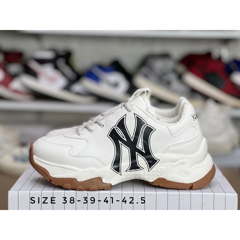 Giày thể thao chính hãng MLB Chunky A new york Yankees đế Gum full box