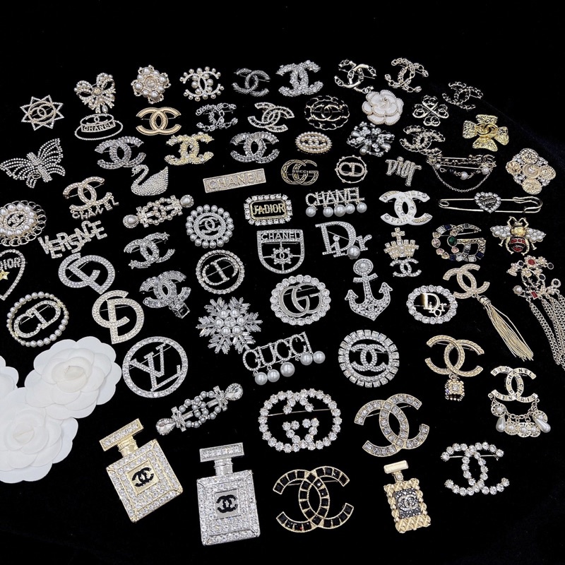 Cài áo Tag cài áo váy cực xinh