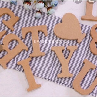 Chữ Cái Gỗ A-Z Trang Trí Nhà Cửa Dán Tường Làm Background Chụp Hình Shop Trang Trí Tiệc Đám Cưới