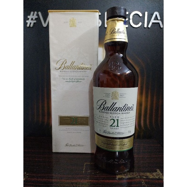Vỏ chai rượu balltine's finest, 12, 17, 21, dụng tích 700ml