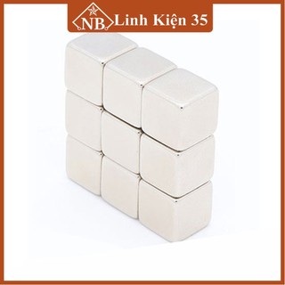 Một viên nam châm đất hiếm vuông (4x4x4mm/10x10x10mm)