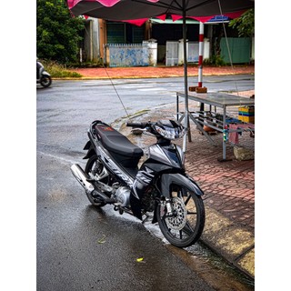 Tem y11zr đen trắng