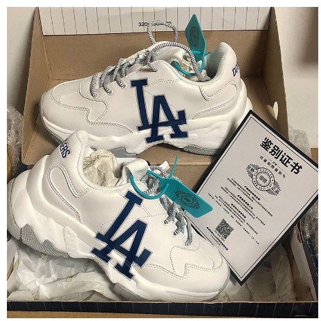 Giày sneakers LA trắng chữ xanh