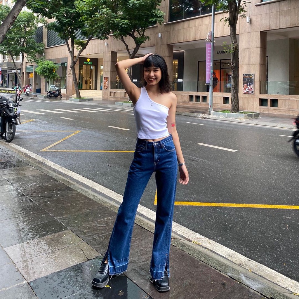 TheBlueTshirt - Quần Jeans Nữ Ống Rộng Xẻ Gấu - Urban Side Slit Jeans - Original Wash