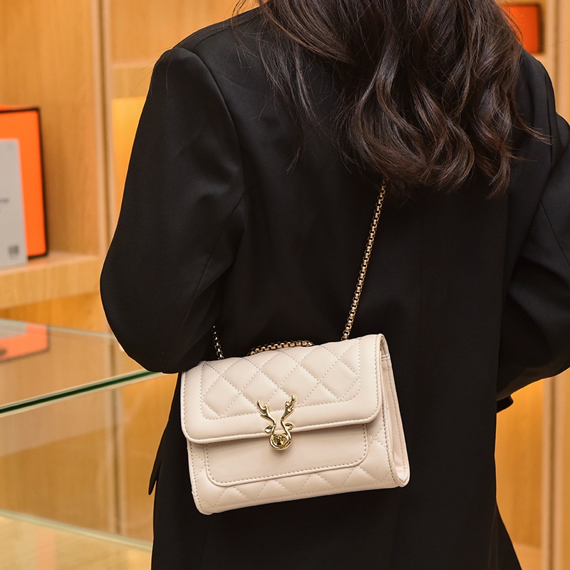 Túi Đeo Chéo Dây Xích Hình Thoi Đơn Giản Thời Trang Cho Nữ