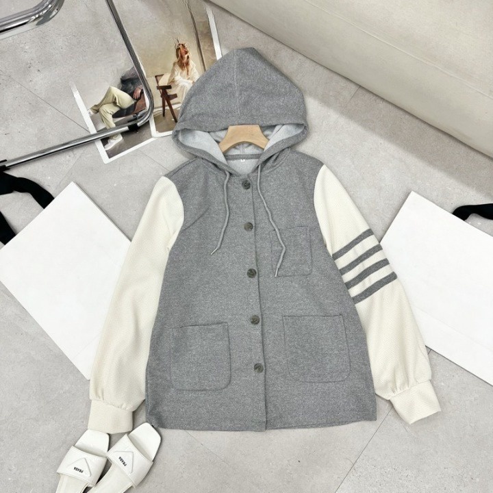 Khoác nỉ dáng bomber in số 96