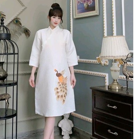 Váy bầu cách tân mẫu mới cho mẹ bầu diện tết cực xinh-Đầm bầu gấm họa tiết cho mẹ diện Tết và sự kiện