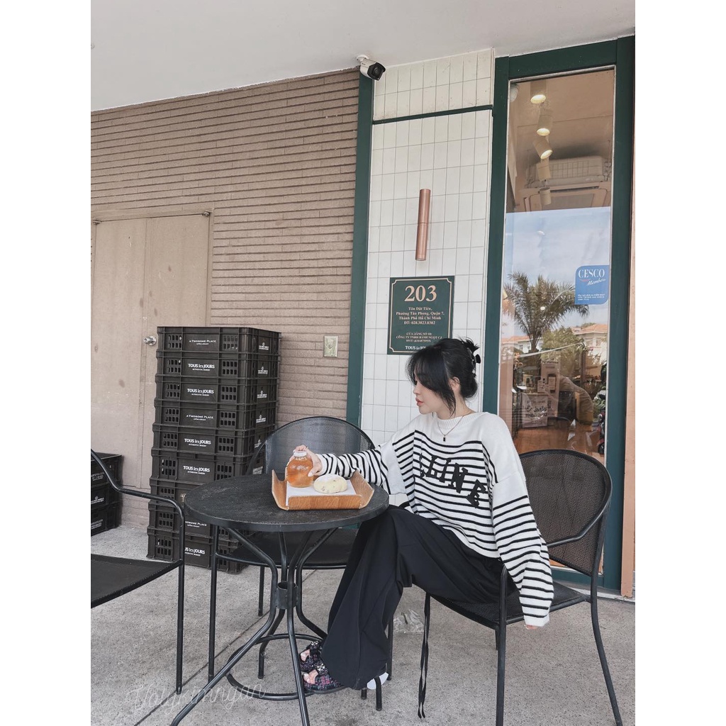 Áo hoodie ngắn ce.li.ne sọc
