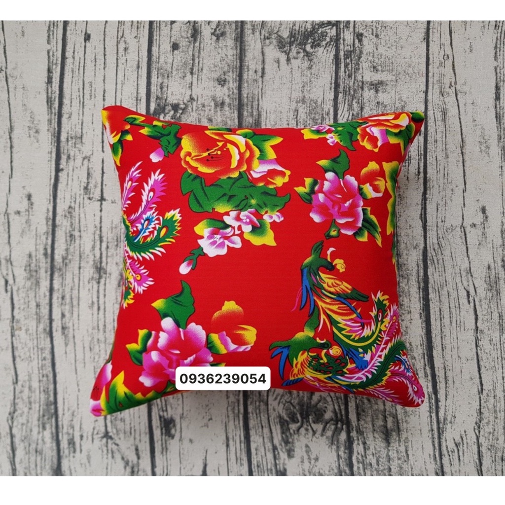 Gối tựa lưng con công vải đẹp 45cmx45cm