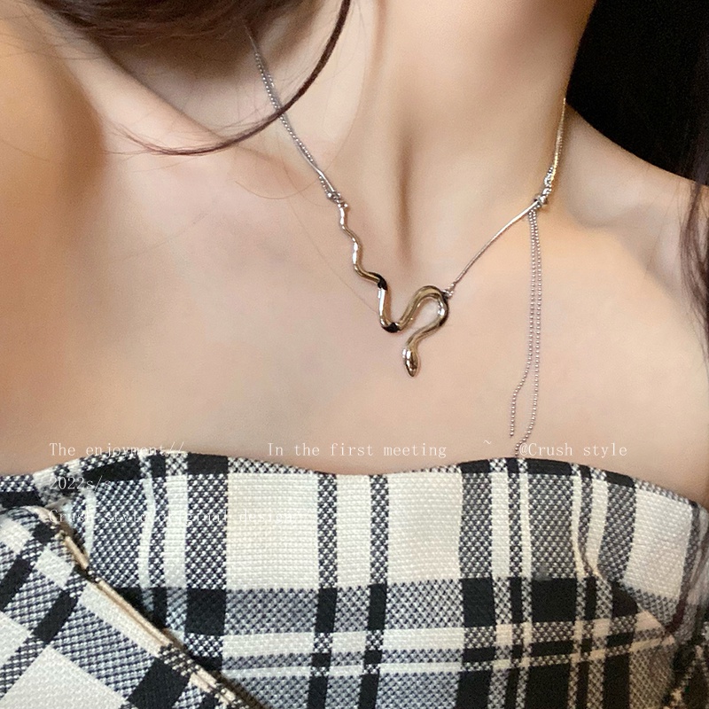 Vòng cổ Dạng Xích Màu Đen / Bạc Thiết Kế Tinh Tế Thời Trang Cho Nữ