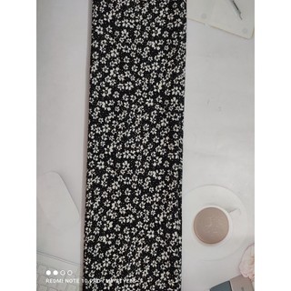 [HCM]2m Vải lụa lạnh hoạ tiết hoa nhí (3) - lụa Mango chính phẩm