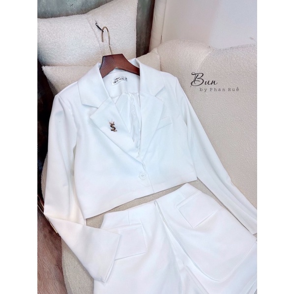 Set áo vest & chân váy xinh