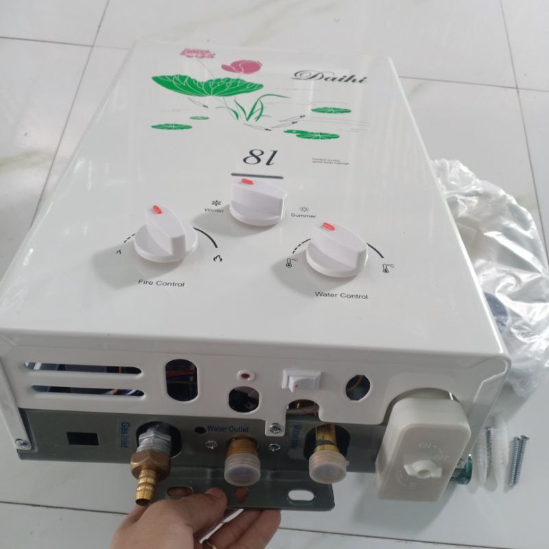Combo một bình tắm nóng pansy +4m dây gas +1 T đồng +van gas +1 đôi bin