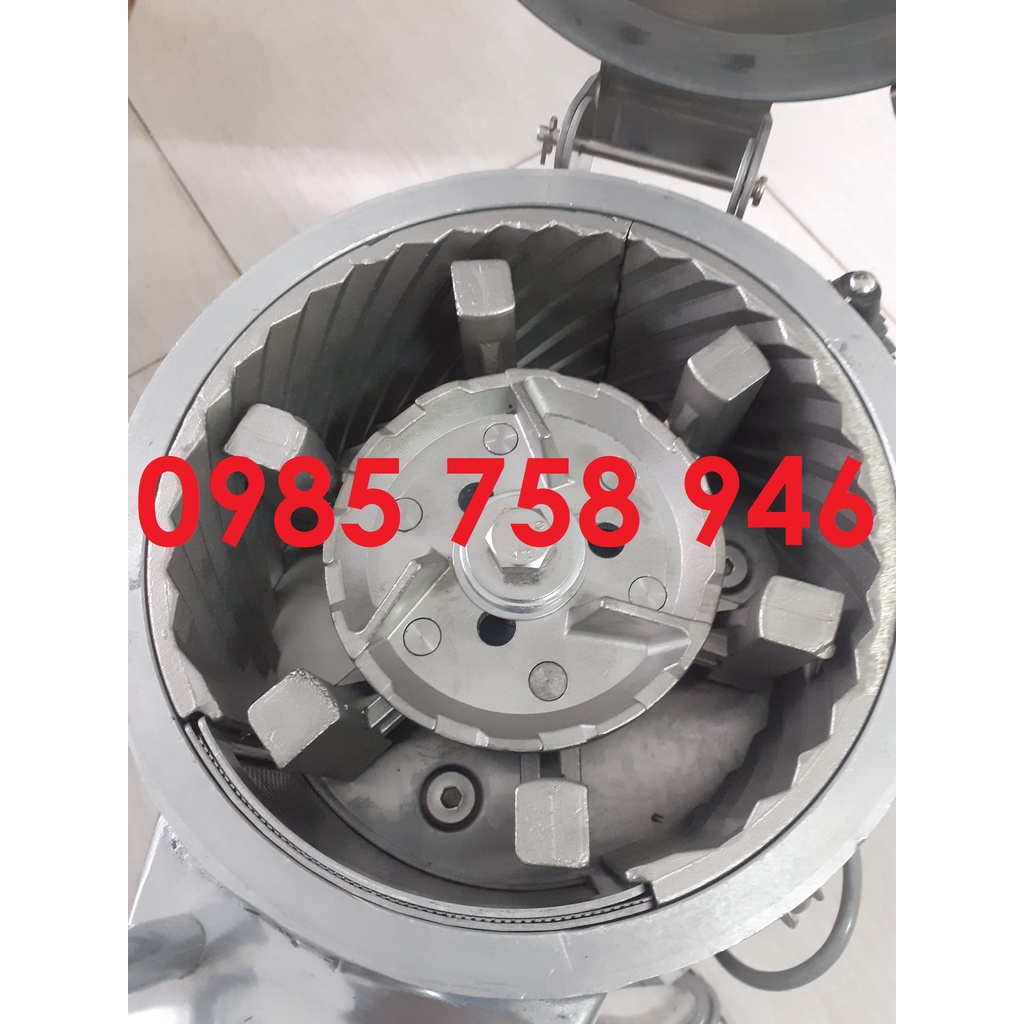 Máy nghiền mịn nấm linh chi , tam thất , thuốc nam dạng 6 búa siêu mịn